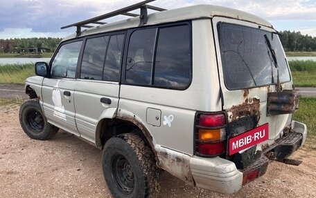 Mitsubishi Pajero III рестайлинг, 1994 год, 300 000 рублей, 4 фотография