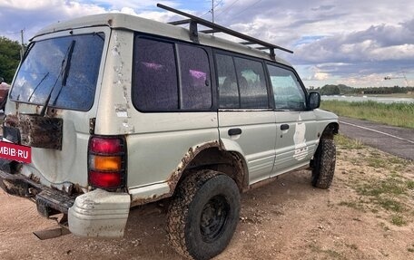 Mitsubishi Pajero III рестайлинг, 1994 год, 300 000 рублей, 3 фотография
