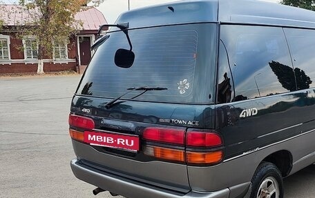 Toyota Town Ace III, 1996 год, 780 000 рублей, 6 фотография