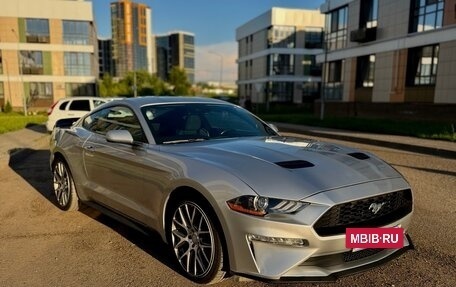 Ford Mustang VI рестайлинг, 2019 год, 3 390 000 рублей, 2 фотография