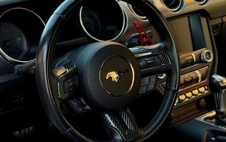 Ford Mustang VI рестайлинг, 2019 год, 3 390 000 рублей, 12 фотография