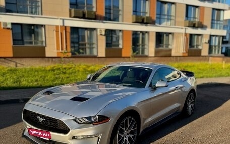 Ford Mustang VI рестайлинг, 2019 год, 3 390 000 рублей, 3 фотография