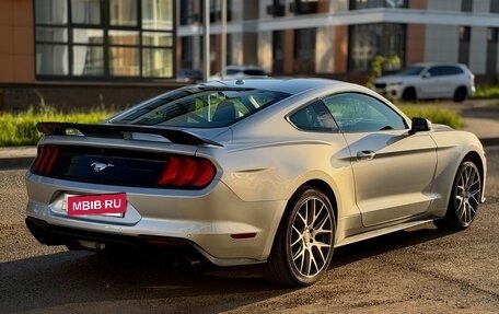 Ford Mustang VI рестайлинг, 2019 год, 3 390 000 рублей, 4 фотография