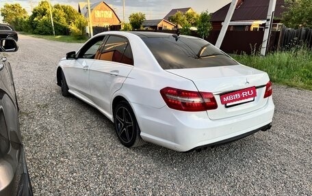 Mercedes-Benz E-Класс, 2011 год, 1 250 000 рублей, 7 фотография