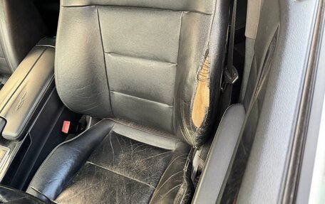 Mercedes-Benz E-Класс, 2011 год, 1 250 000 рублей, 15 фотография
