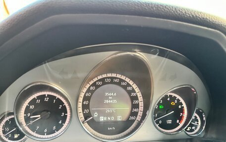 Mercedes-Benz E-Класс, 2011 год, 1 250 000 рублей, 13 фотография