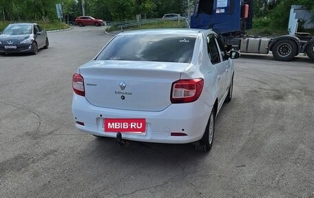 Renault Logan II, 2014 год, 385 000 рублей, 2 фотография