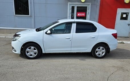 Renault Logan II, 2014 год, 385 000 рублей, 3 фотография