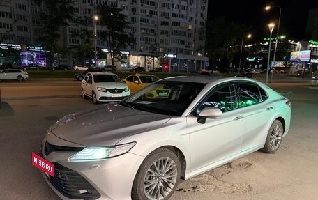 Toyota Camry, 2018 год, 2 980 000 рублей, 2 фотография