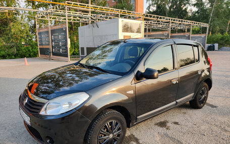 Renault Sandero I, 2013 год, 650 000 рублей, 6 фотография