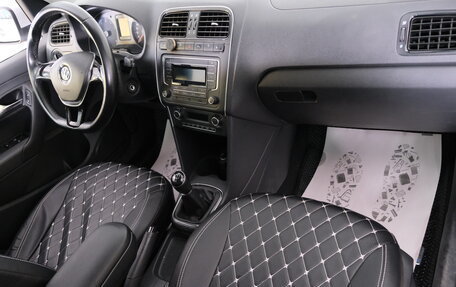 Volkswagen Polo VI (EU Market), 2016 год, 899 000 рублей, 20 фотография
