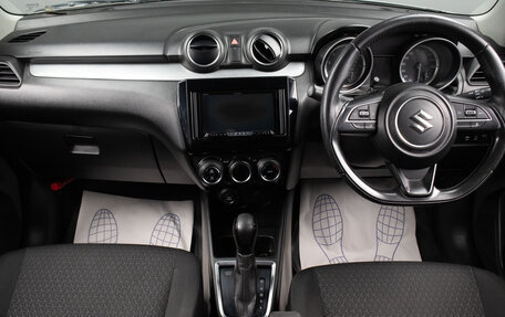 Suzuki Swift V, 2018 год, 1 149 000 рублей, 8 фотография