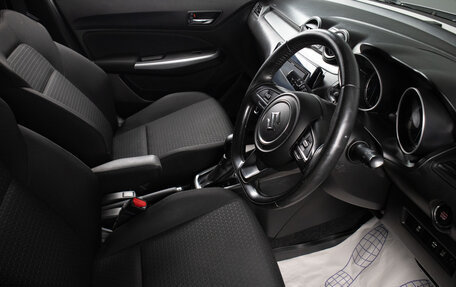 Suzuki Swift V, 2018 год, 1 149 000 рублей, 18 фотография