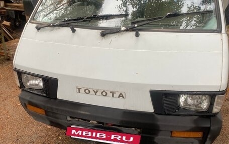 Toyota Lite Ace III, 1987 год, 350 000 рублей, 8 фотография