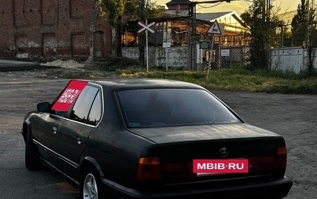 BMW 5 серия, 1991 год, 270 000 рублей, 2 фотография