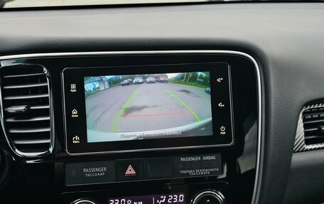Mitsubishi Outlander III рестайлинг 3, 2018 год, 2 149 995 рублей, 16 фотография
