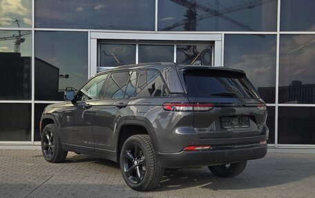 Jeep Grand Cherokee, 2023 год, 5 590 000 рублей, 4 фотография