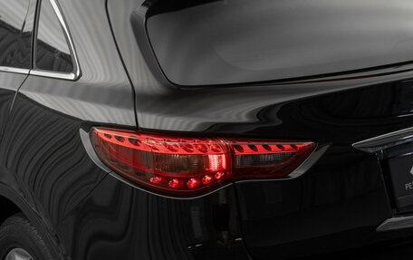 Infiniti QX70, 2014 год, 2 230 000 рублей, 26 фотография