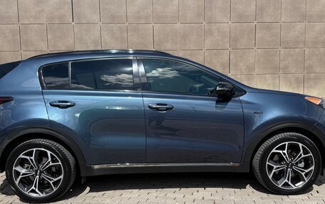KIA Sportage IV рестайлинг, 2020 год, 2 599 999 рублей, 2 фотография
