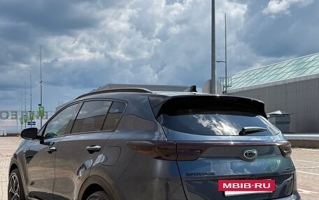 KIA Sportage IV рестайлинг, 2020 год, 2 599 999 рублей, 6 фотография