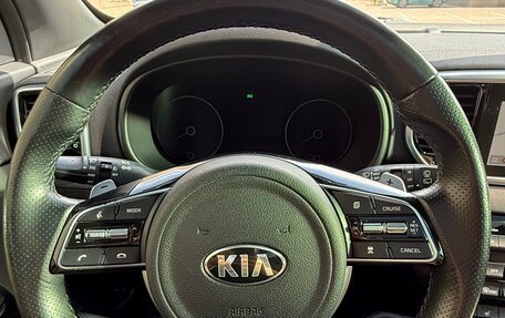KIA Sportage IV рестайлинг, 2020 год, 2 599 999 рублей, 27 фотография