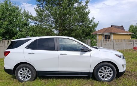 Chevrolet Equinox III, 2020 год, 1 800 000 рублей, 5 фотография