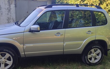 Chevrolet Niva I рестайлинг, 2014 год, 585 000 рублей, 4 фотография