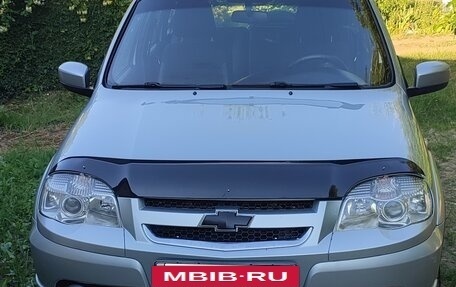 Chevrolet Niva I рестайлинг, 2014 год, 585 000 рублей, 2 фотография