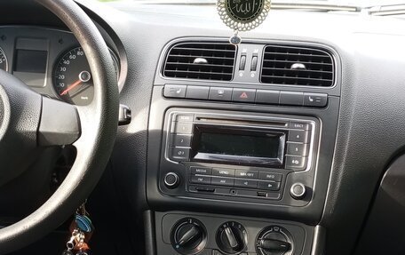 Volkswagen Polo VI (EU Market), 2013 год, 820 000 рублей, 3 фотография