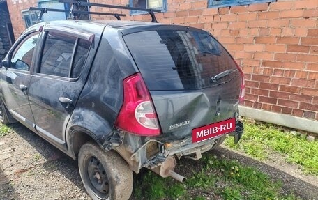 Renault Sandero I, 2010 год, 250 000 рублей, 4 фотография