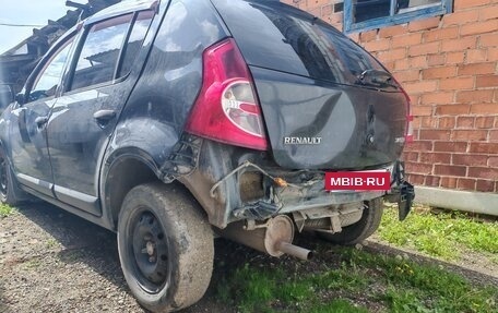 Renault Sandero I, 2010 год, 250 000 рублей, 5 фотография