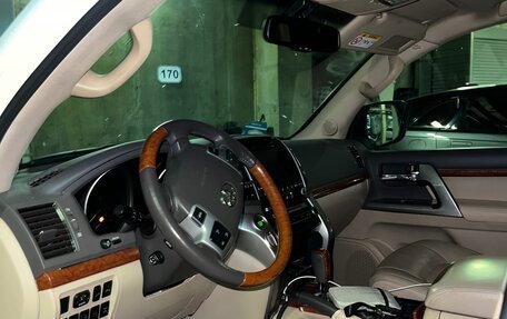 Toyota Land Cruiser 200, 2013 год, 3 800 000 рублей, 6 фотография