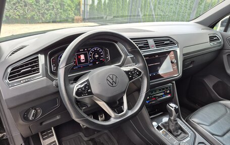 Volkswagen Tiguan II, 2021 год, 3 290 000 рублей, 10 фотография