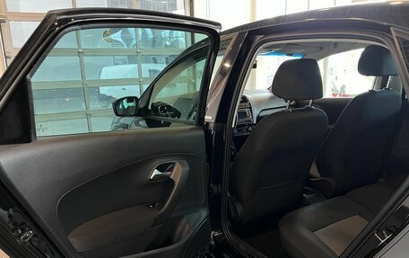 Volkswagen Polo VI (EU Market), 2014 год, 926 000 рублей, 25 фотография