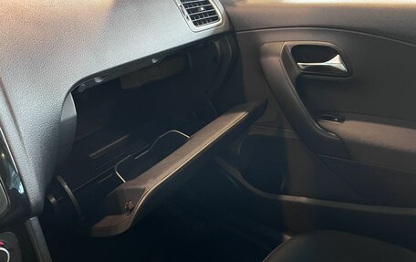 Volkswagen Polo VI (EU Market), 2014 год, 926 000 рублей, 30 фотография