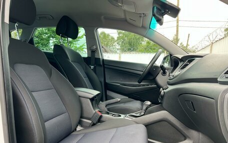 Hyundai Tucson III, 2018 год, 2 168 000 рублей, 10 фотография