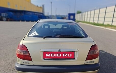 Toyota Avensis III рестайлинг, 2001 год, 470 000 рублей, 11 фотография
