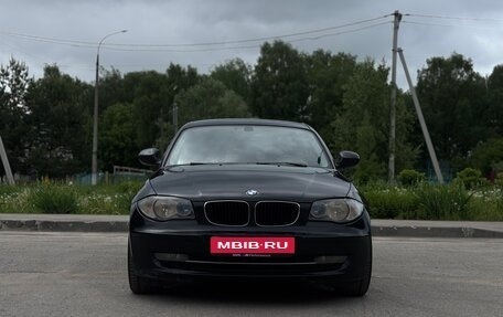 BMW 1 серия, 2010 год, 810 000 рублей, 1 фотография