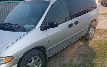 Dodge Caravan III, 2000 год, 300 000 рублей, 2 фотография