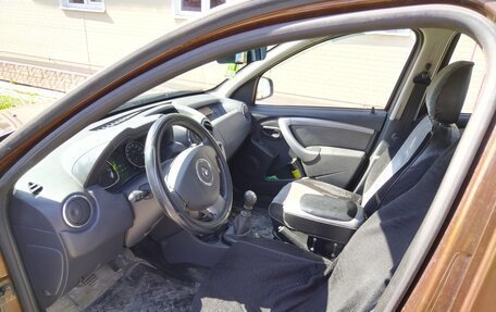 Renault Duster I рестайлинг, 2012 год, 970 000 рублей, 8 фотография