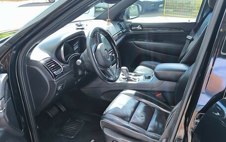 Jeep Grand Cherokee, 2018 год, 8 000 000 рублей, 12 фотография