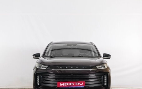 CheryExeed TXL, 2022 год, 2 299 000 рублей, 3 фотография