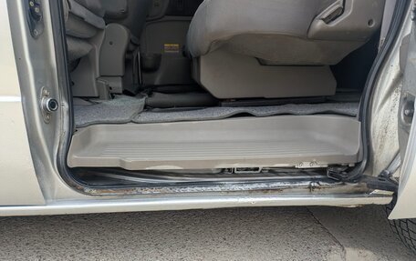 Nissan Serena I, 2000 год, 500 000 рублей, 21 фотография