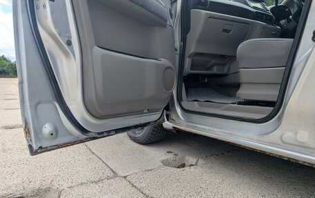 Nissan Serena I, 2000 год, 500 000 рублей, 22 фотография