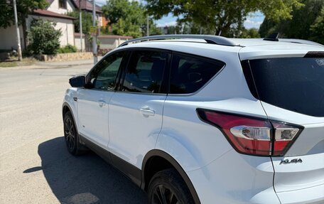 Ford Kuga III, 2017 год, 1 450 000 рублей, 2 фотография