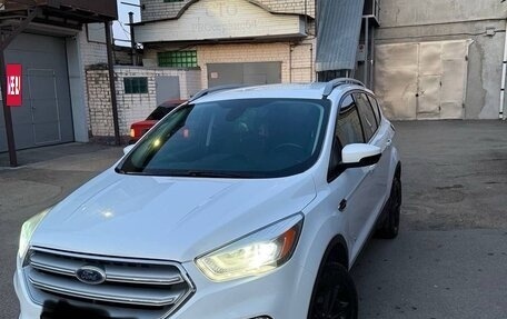 Ford Kuga III, 2017 год, 1 450 000 рублей, 18 фотография