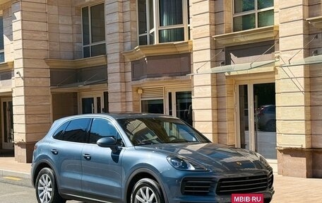 Porsche Cayenne III, 2018 год, 6 400 000 рублей, 2 фотография
