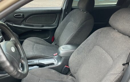 Hyundai Sonata IV рестайлинг, 2006 год, 390 000 рублей, 15 фотография