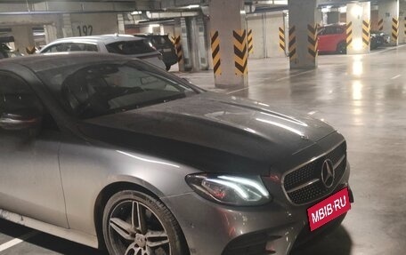 Mercedes-Benz E-Класс, 2018 год, 4 500 000 рублей, 2 фотография