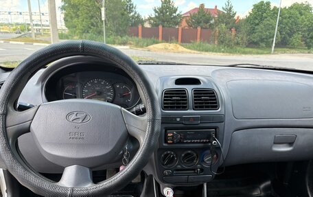 Hyundai Accent II, 2004 год, 340 000 рублей, 7 фотография
